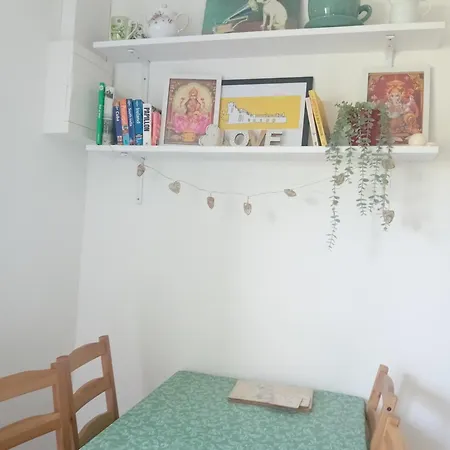 民宿 Twin With Shared Bathroom And Kitchen 3km From Centre