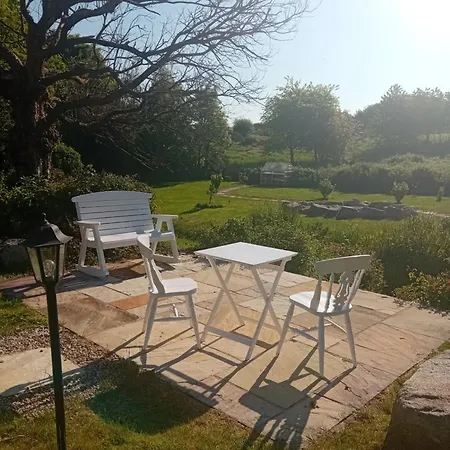 Twin Room With Shared Bathroom And Kitchen Galway 3Km From Centre * Galway